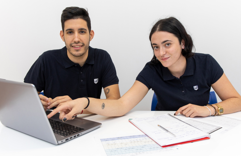 Estudiantes de Finanzas en MEDAC